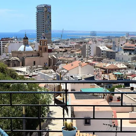 House With Sea View In The Old Town Of Dom wakacyjny