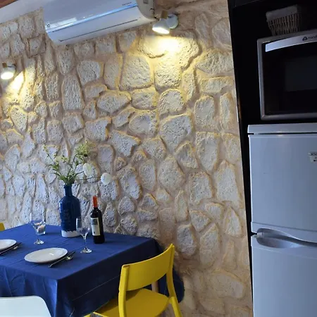 House With Sea View In The Old Town Of